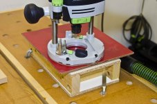 Vacuum Holder 3.jpg
