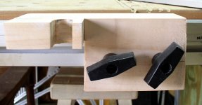Hole Ext 4x4a.jpg