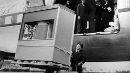 year 1952 - 5MB hard drive IBM.jpg
