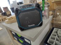 Makita radio.jpg