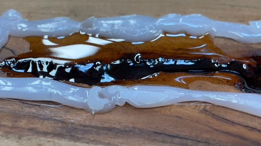 Epoxy2.jpg Epoxy2.jpg