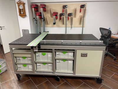 Worktable-2a.jpg Worktable-2a.jpg