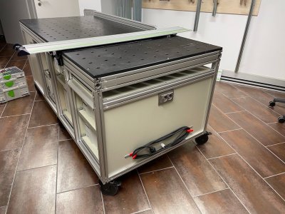 Worktable-3a.jpg Worktable-3a.jpg