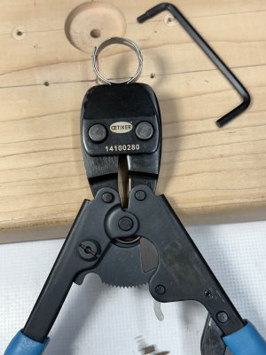 17192 Oetiker ear clamp.JPG